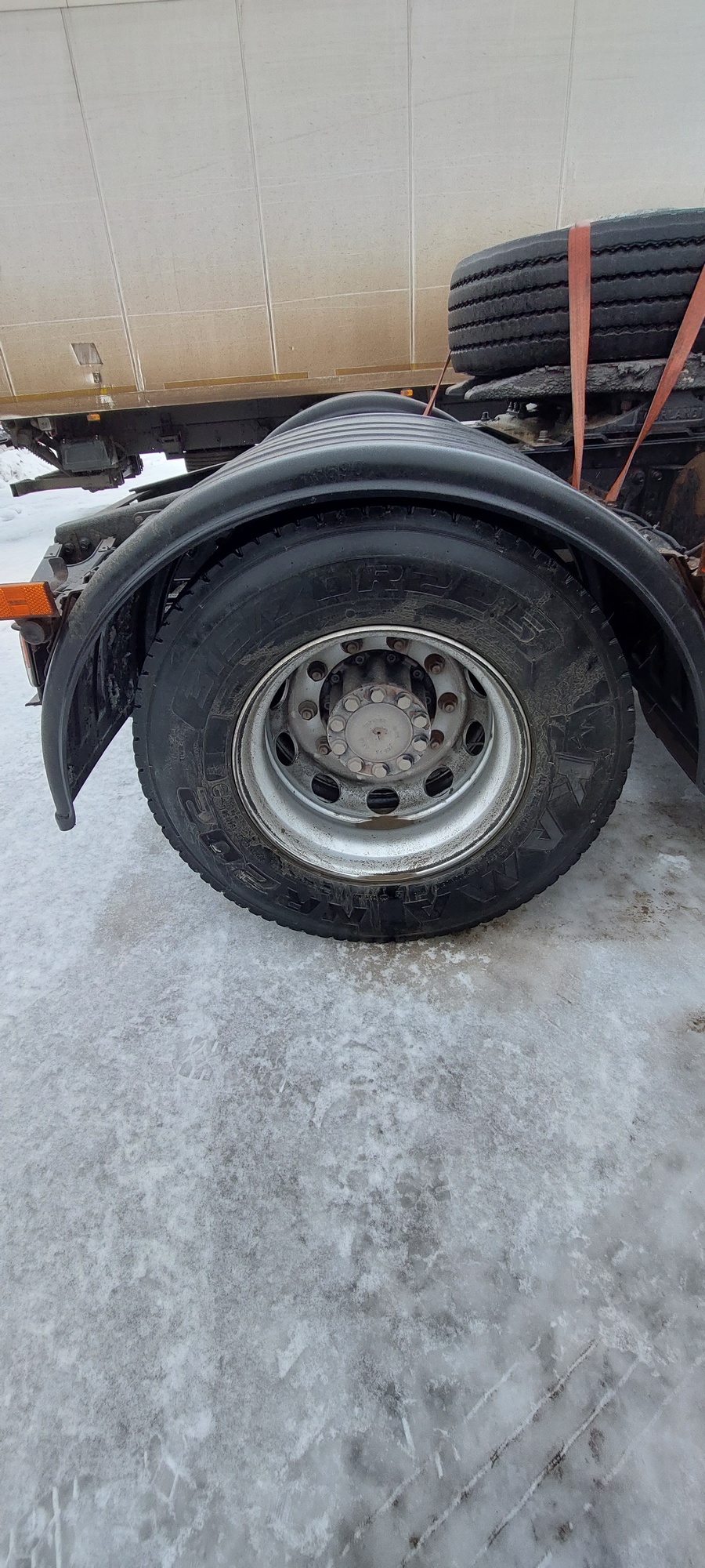 Седельный тягач КАМАЗ 5490-801-DC (газодизель) 2021 г. - фото 29