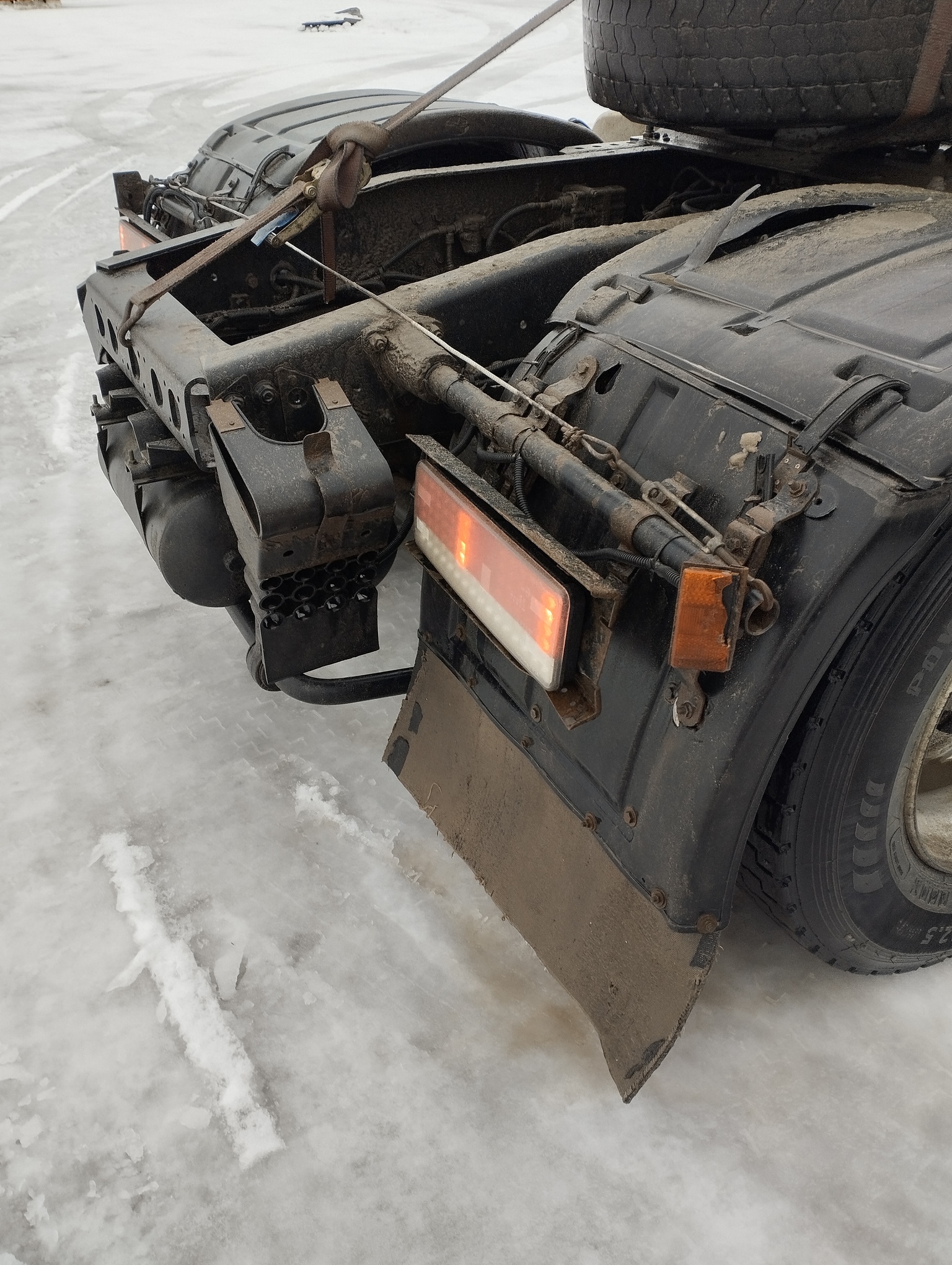 Седельный тягач КАМАЗ 5490-801-DC (газодизель) 2021 г. - фото 28