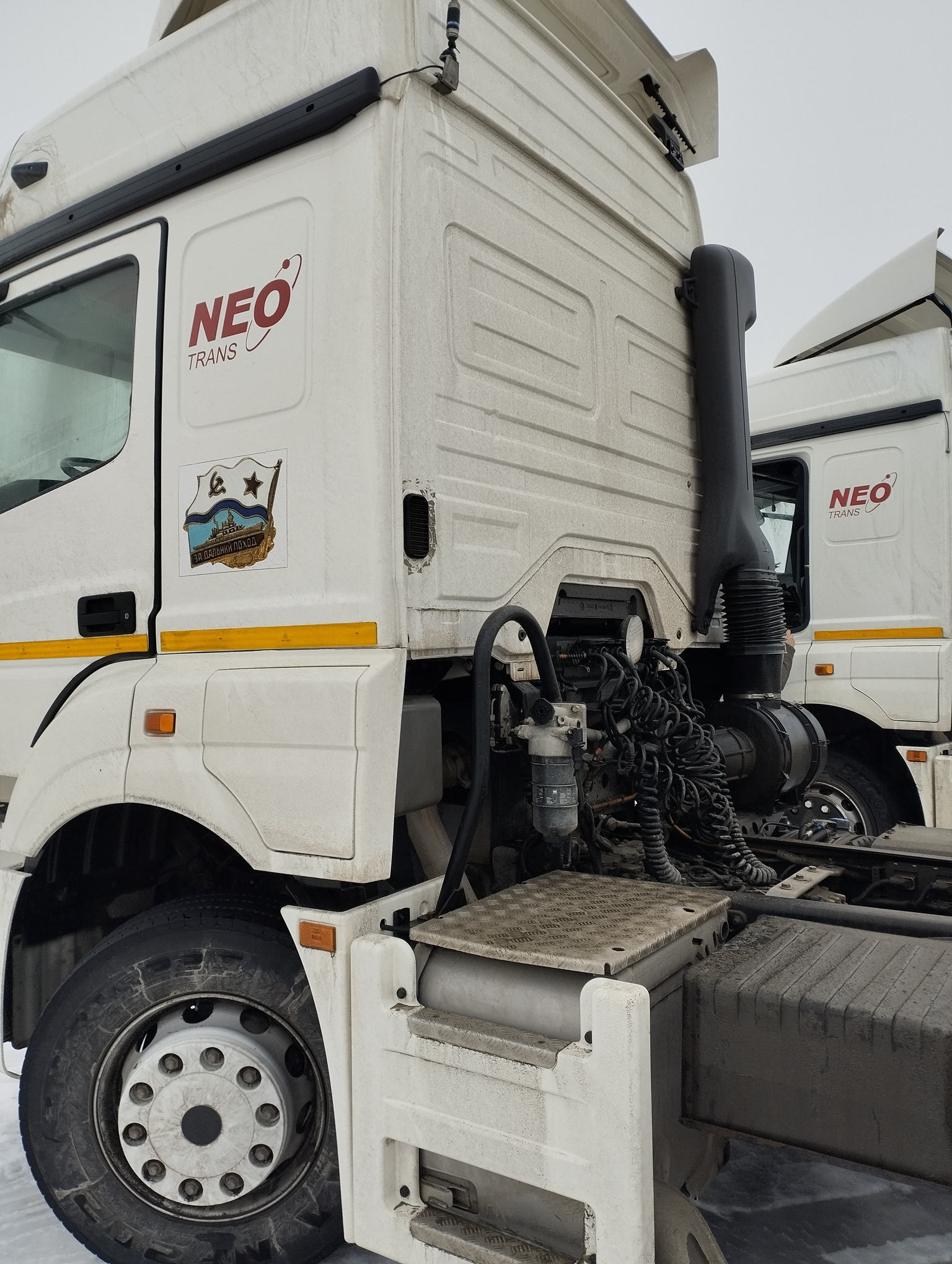 Седельный тягач КАМАЗ 5490-801-DC (газодизель) 2021 г. - фото 43