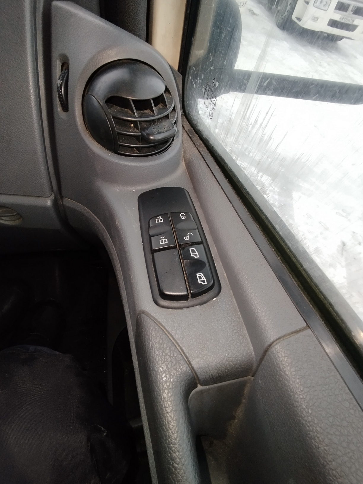 Седельный тягач КАМАЗ 5490-801-DC (газодизель) 2021 г. - фото 64