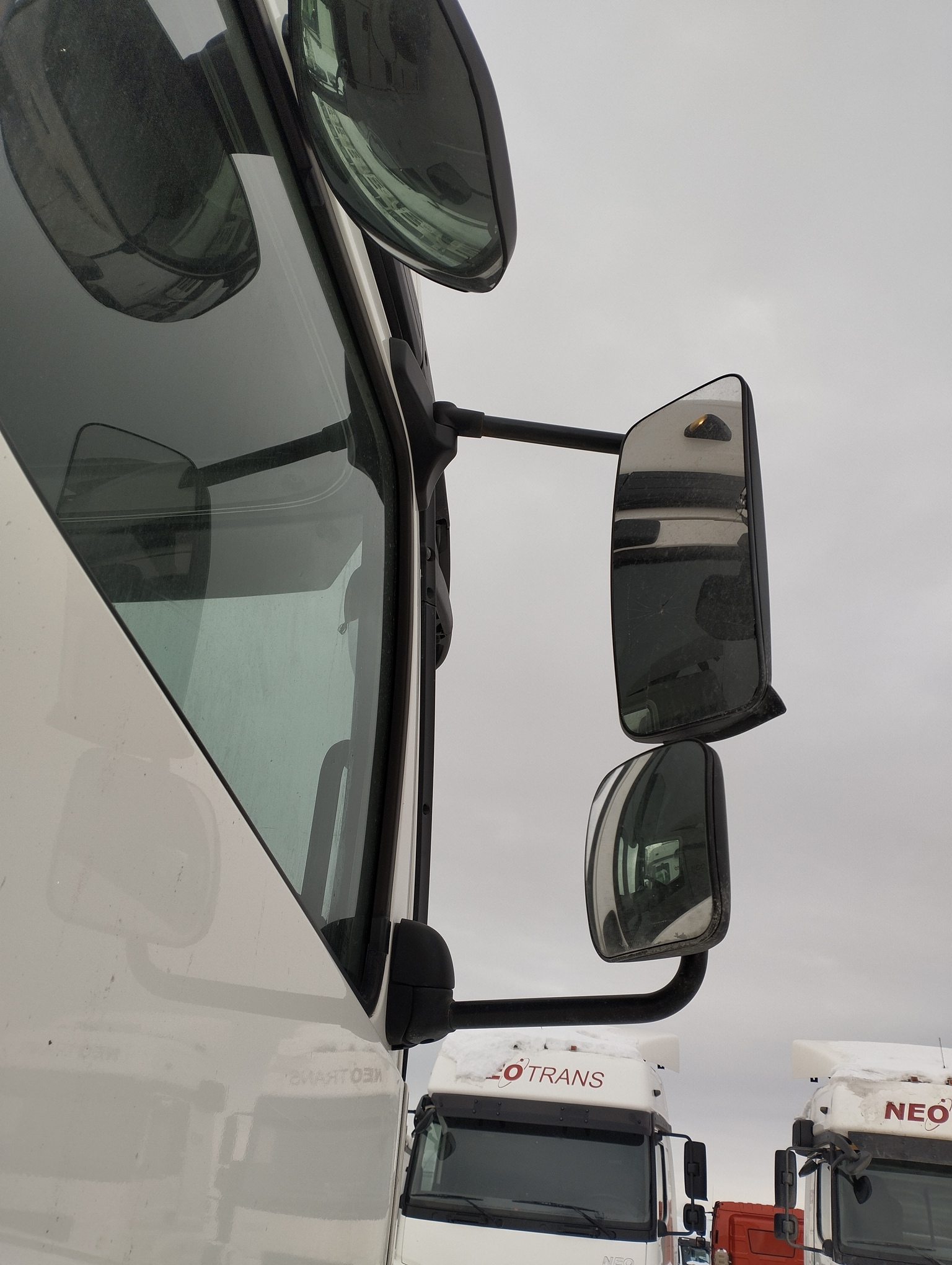 Седельный тягач КАМАЗ 5490-801-DC (газодизель) 2021 г. - фото 13