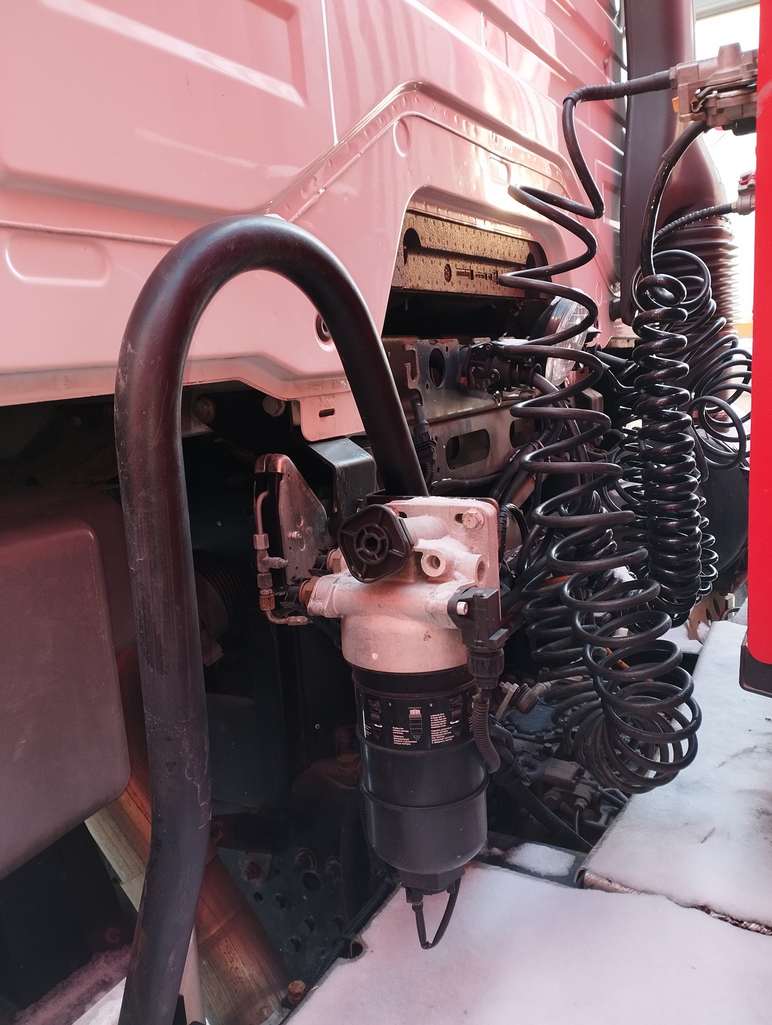 Седельный тягач КАМАЗ 5490-801-DC (газодизель) 2021 г. - фото 29