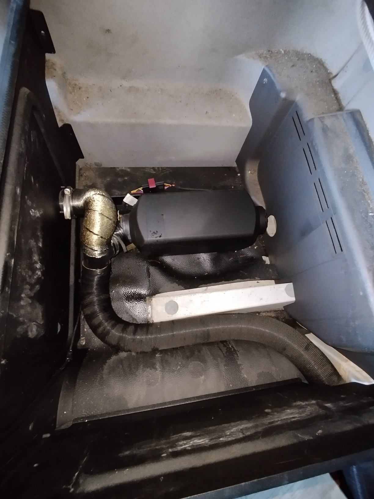 Седельный тягач КАМАЗ 5490-801-DC (газодизель) 2021 г. - фото 51