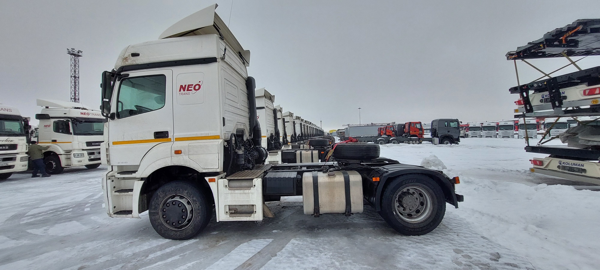 Седельный тягач КАМАЗ 5490-801-DC (газодизель) 2021 г. - фото 34