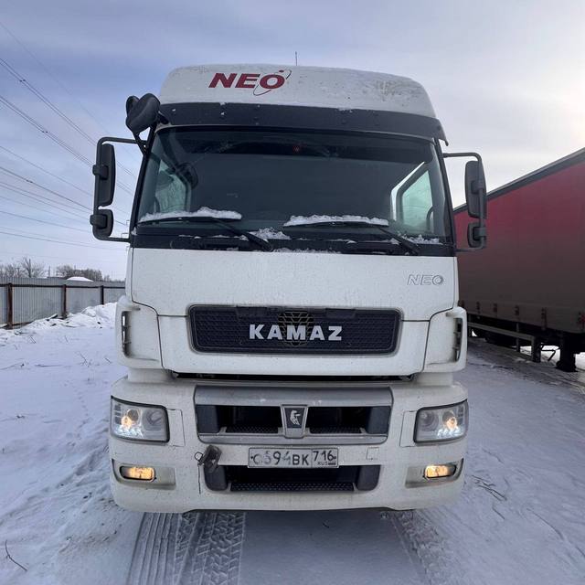 Седельный тягач КАМАЗ 5490-801-DC (газодизель) 2021 г.