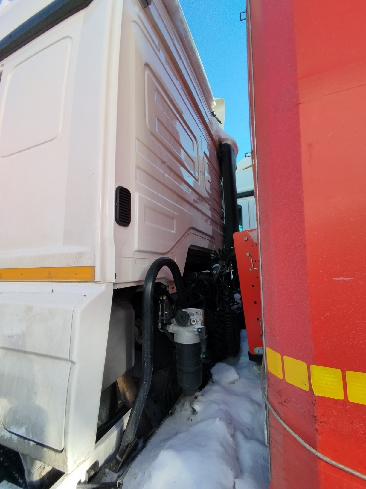 Седельный тягач КАМАЗ 5490-801-DC (газодизель) 2021 г. - фото 22