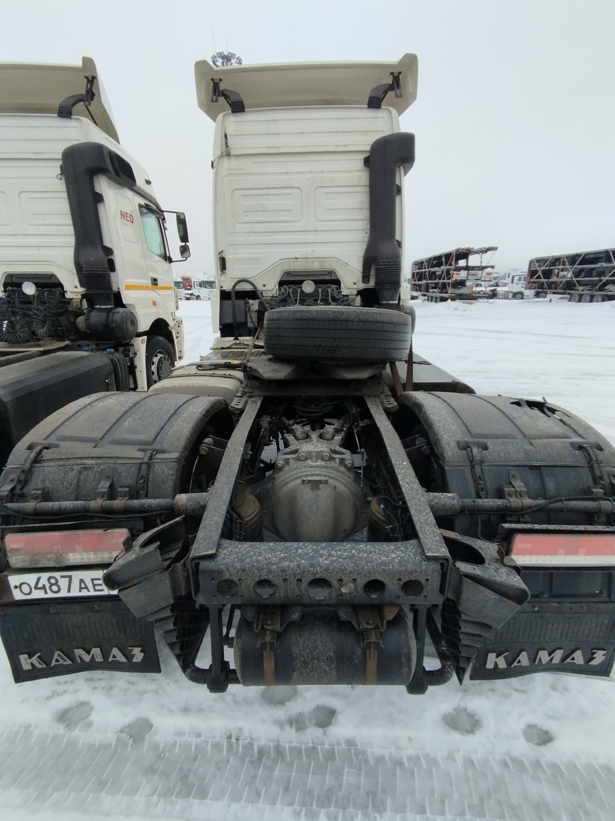 Седельный тягач КАМАЗ 5490-801-DC (газодизель) 2021 г. - фото 28