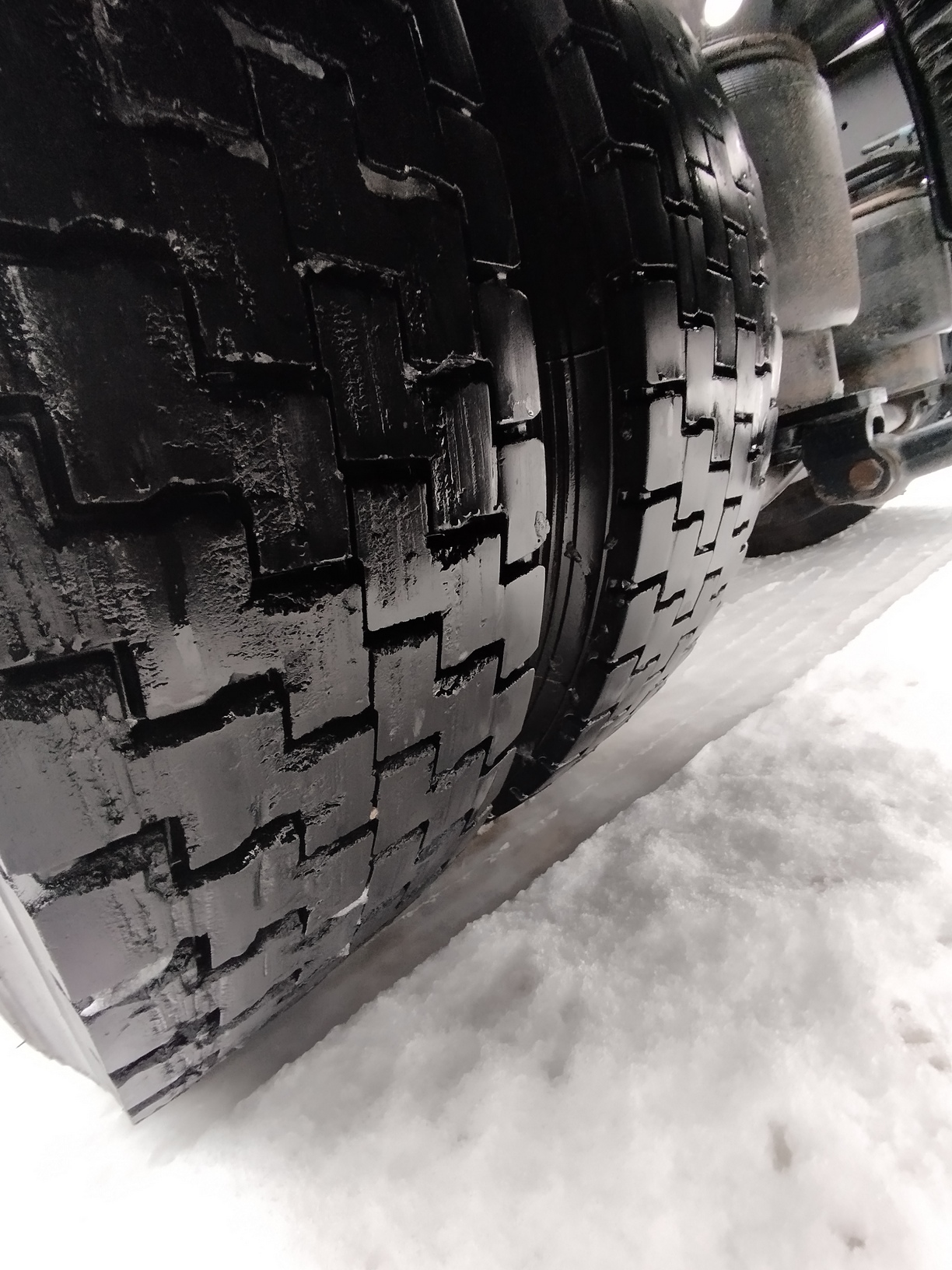 Седельный тягач КАМАЗ 5490-801-DC (газодизель) 2021 г. - фото 33