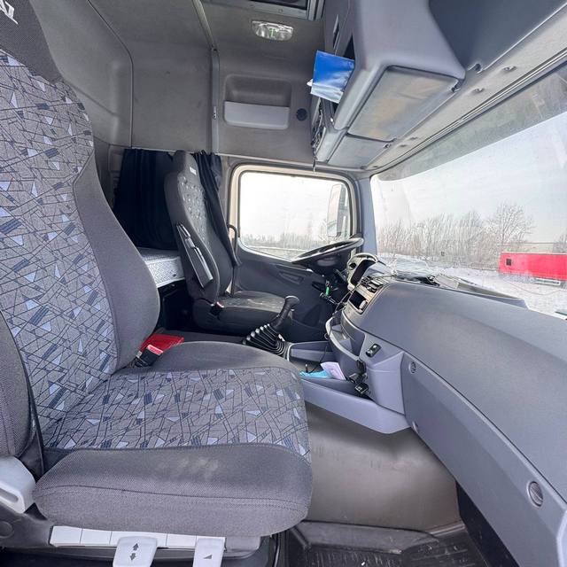 Седельный тягач КАМАЗ 5490-801-DC (газодизель) 2021 г. - фото 19