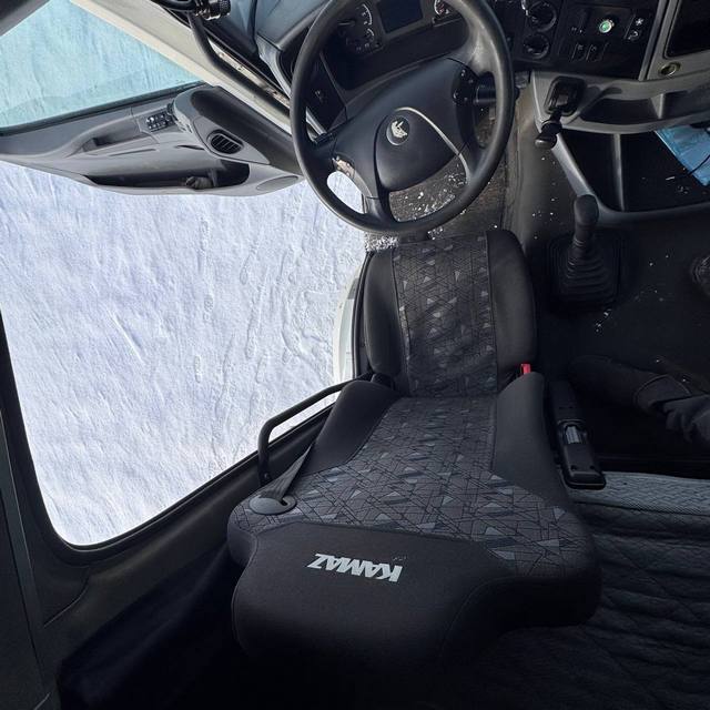 Седельный тягач КАМАЗ 5490-801-DC (газодизель) 2021 г. - фото 30