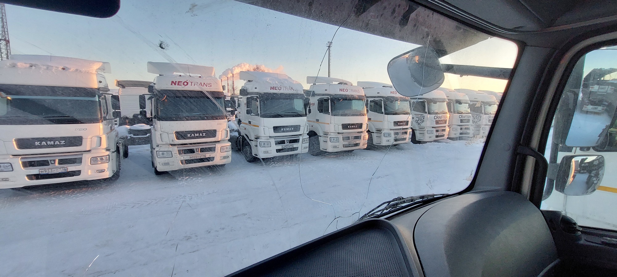 Седельный тягач КАМАЗ 5490-801-DC (газодизель) 2021 г. - фото 32