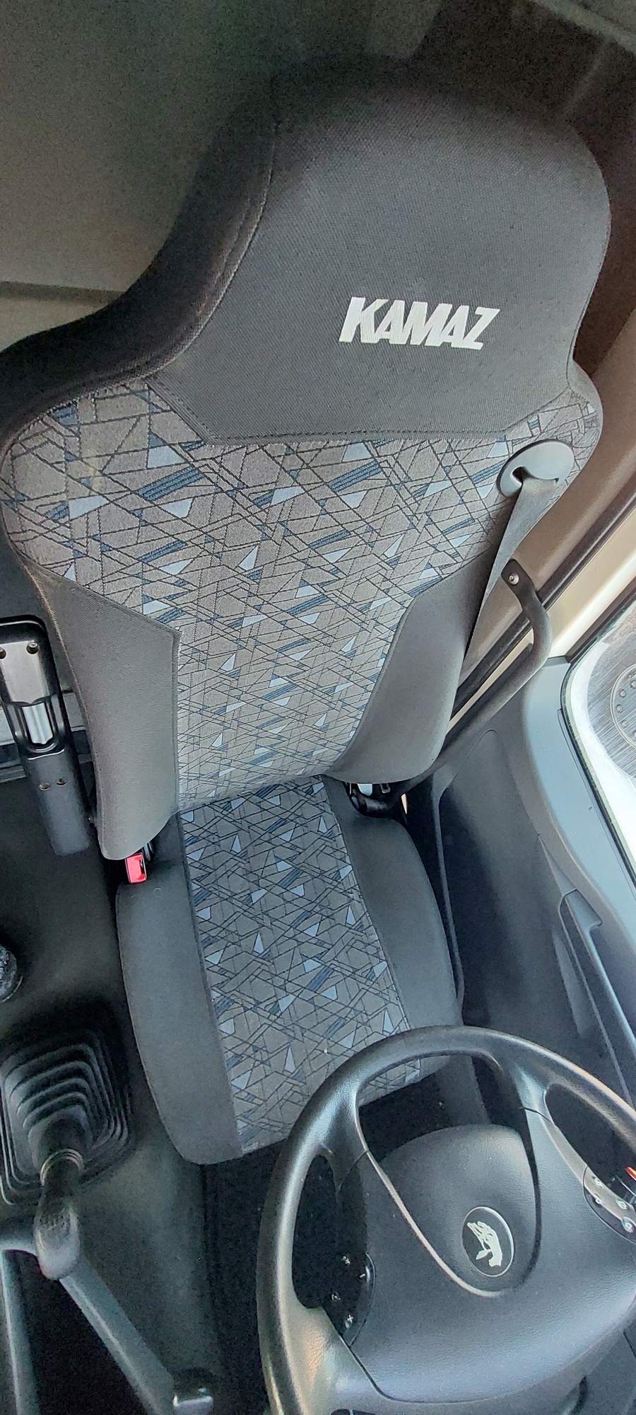 Седельный тягач КАМАЗ 5490-801-DC (газодизель) 2021 г. - фото 35