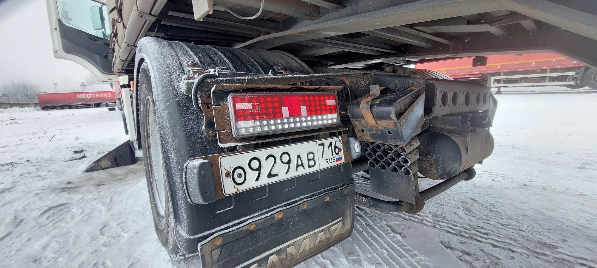 Седельный тягач КАМАЗ 5490-801-DC (газодизель) 2021 г. - фото 29