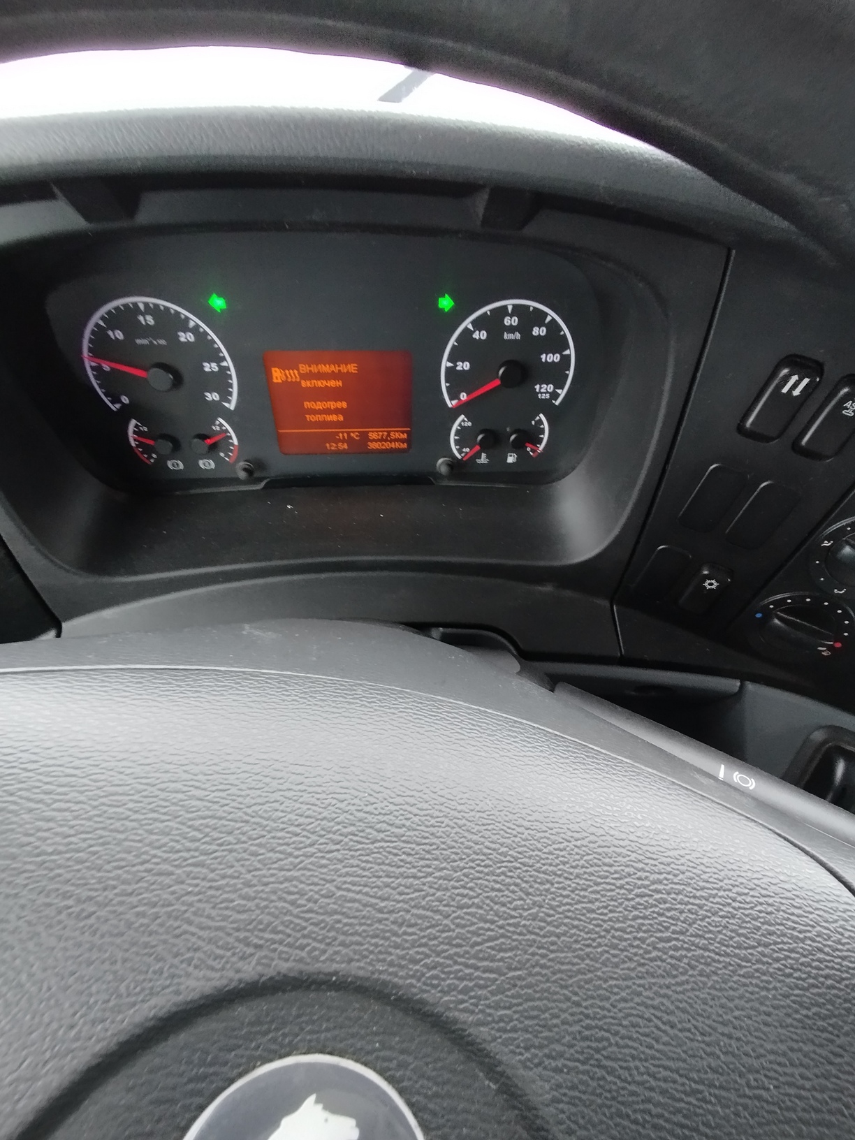 Седельный тягач КАМАЗ 5490-801-DC (газодизель) 2021 г. - фото 38