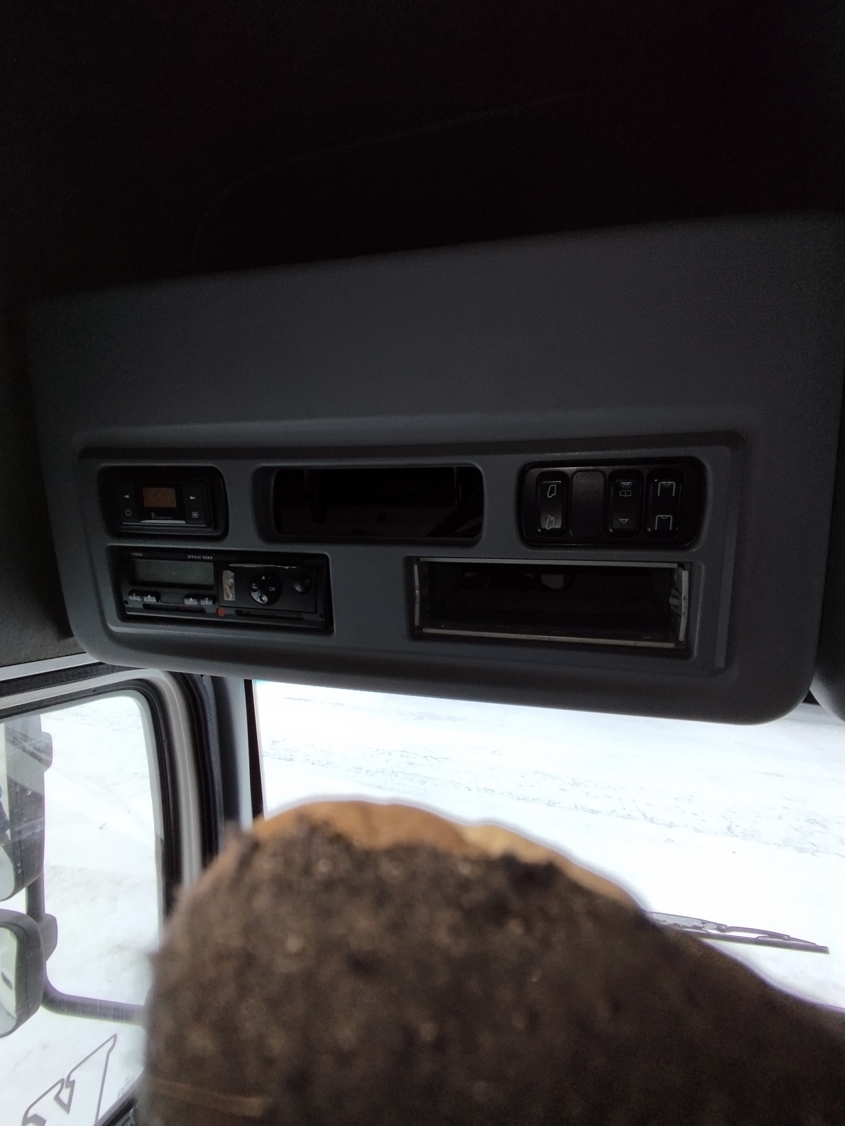 Седельный тягач КАМАЗ 5490-801-DC (газодизель) 2021 г. - фото 42