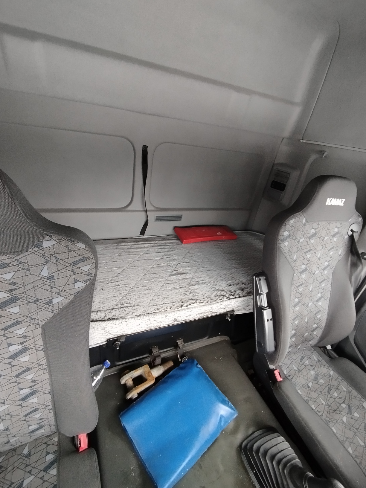 Седельный тягач КАМАЗ 5490-801-DC (газодизель) 2021 г. - фото 44