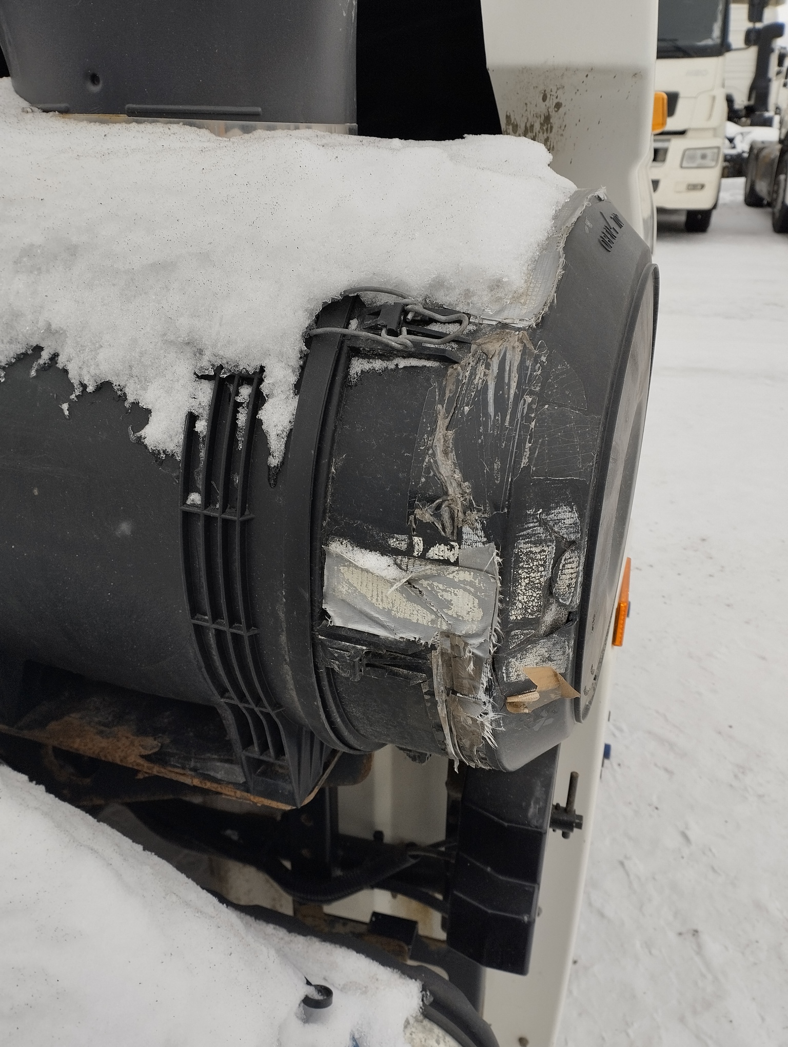 Седельный тягач КАМАЗ 5490-801-DC (газодизель) 2021 г. - фото 51