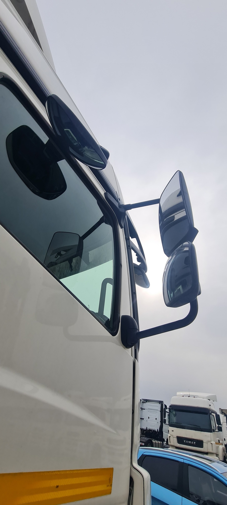 Седельный тягач КАМАЗ 5490-80802-90(5P) (СПГ) 2021 г. - фото 8