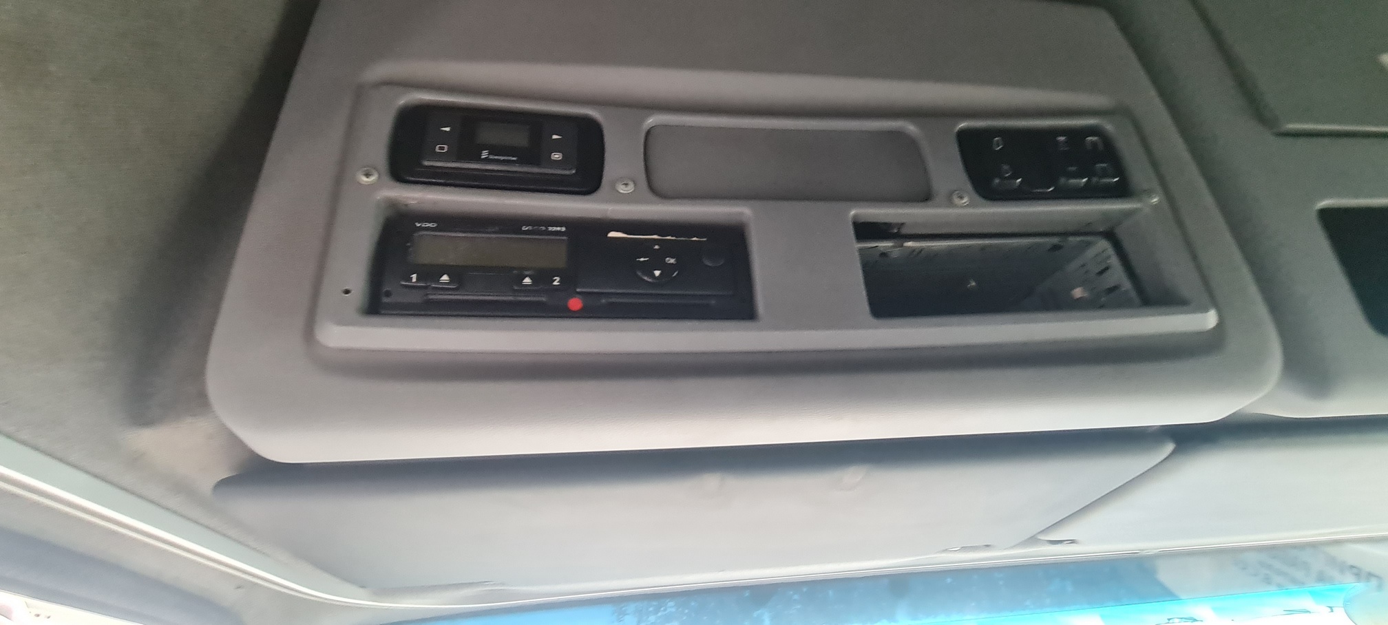 Седельный тягач КАМАЗ 5490-80802-90(5P) (СПГ) 2021 г. - фото 35