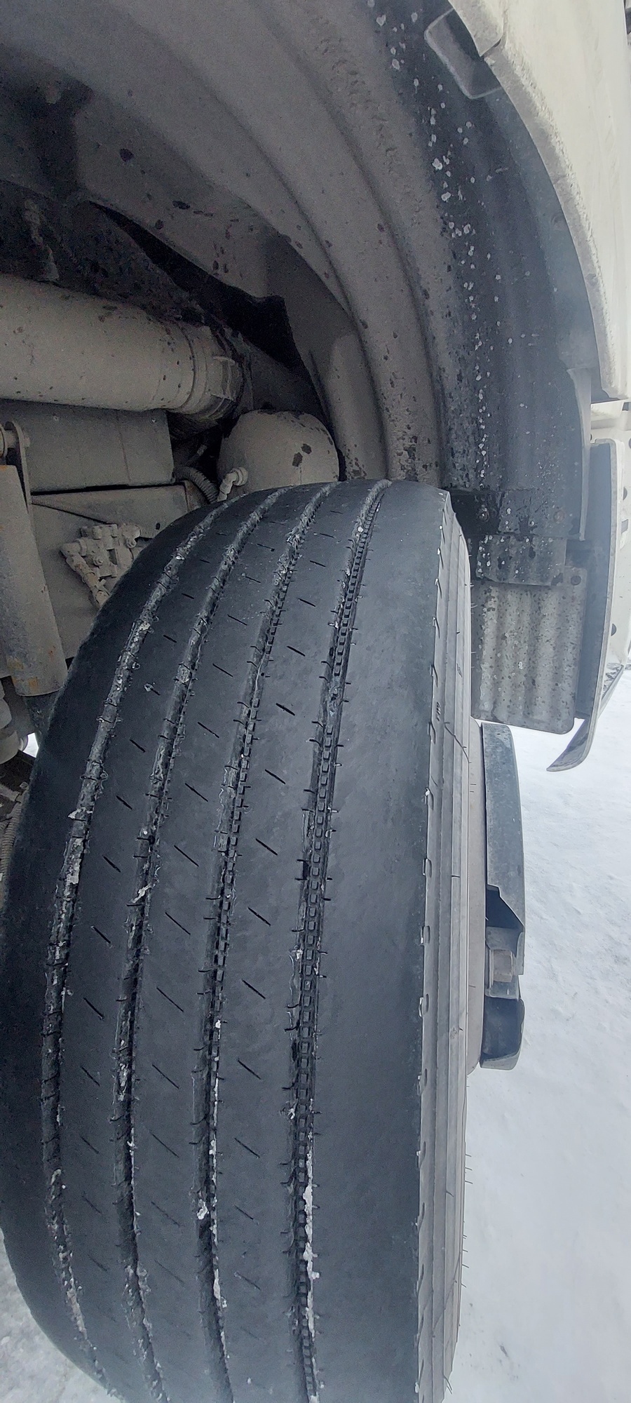 Седельный тягач КАМАЗ 5490-801-DC (газодизель) 2021 г. - фото 9