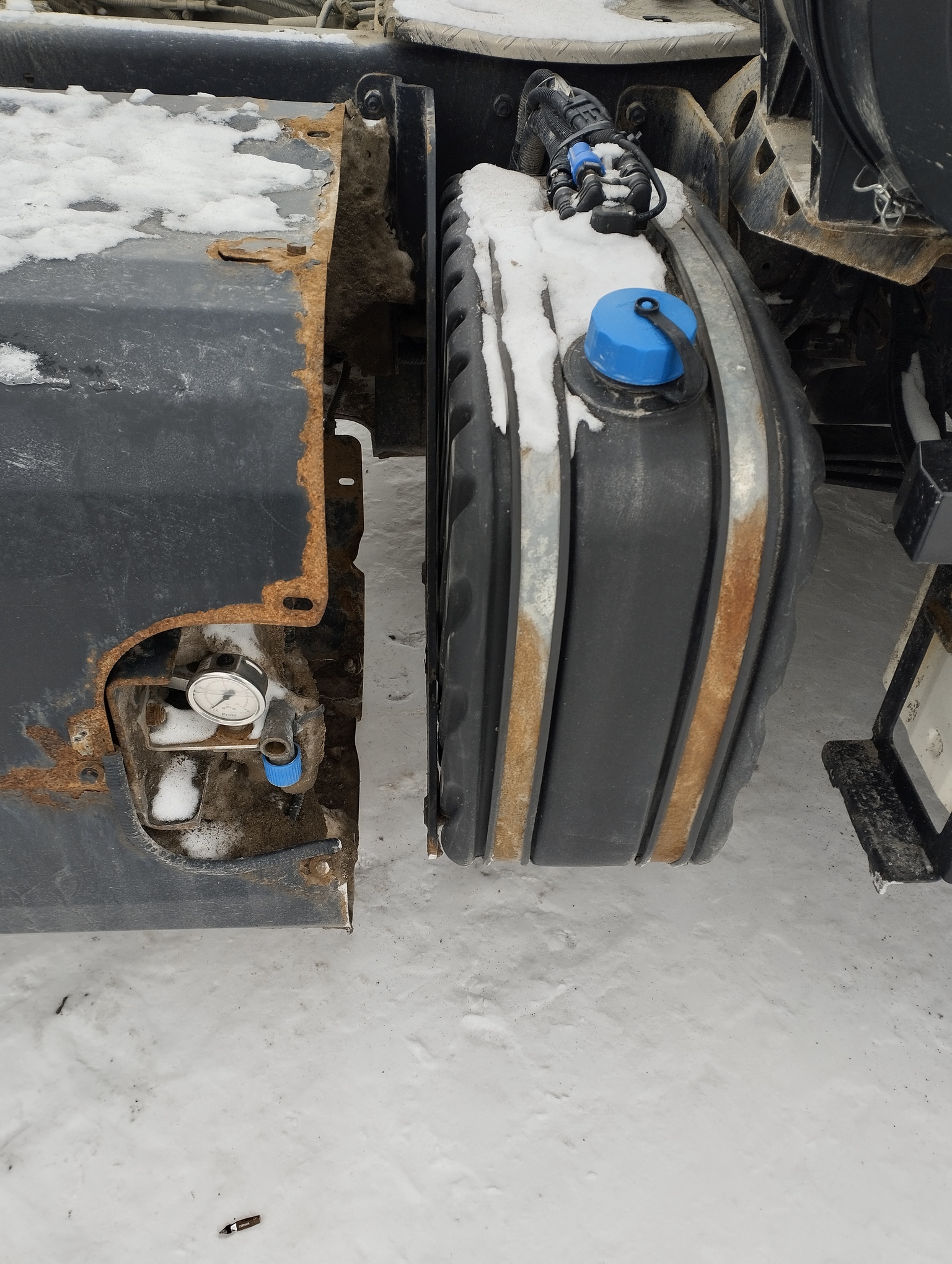 Седельный тягач КАМАЗ 5490-801-DC (газодизель) 2021 г. - фото 16