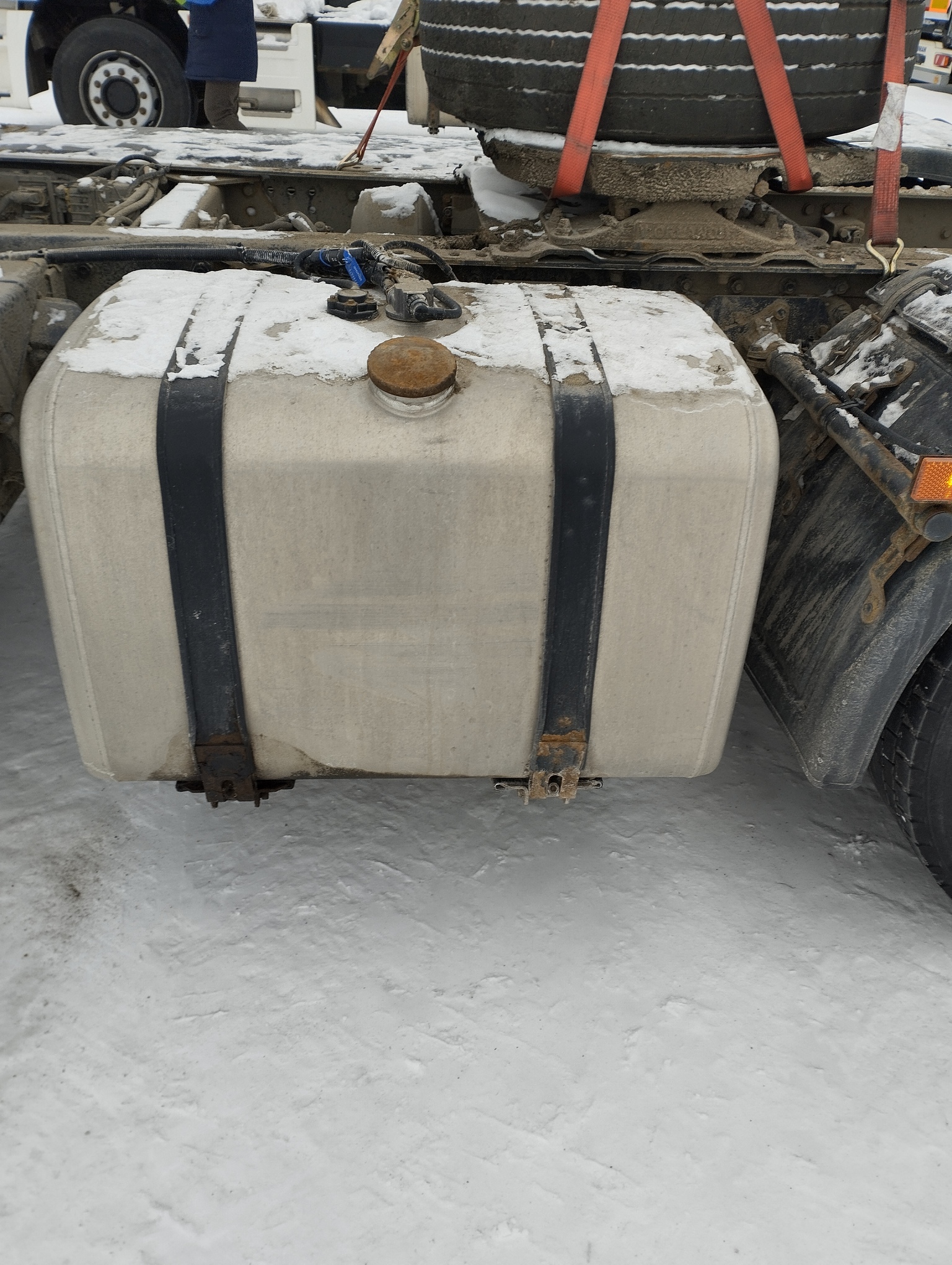 Седельный тягач КАМАЗ 5490-801-DC (газодизель) 2021 г. - фото 31