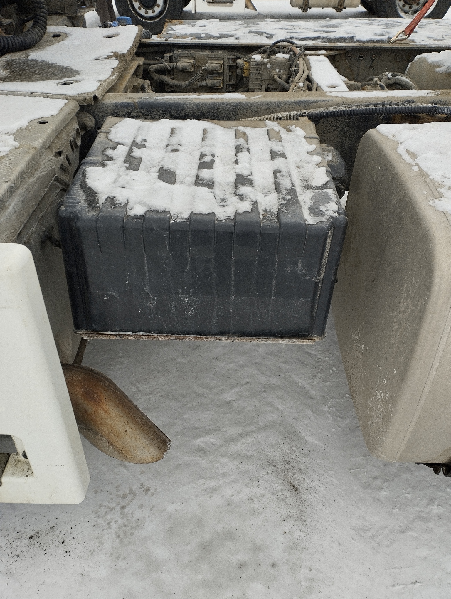 Седельный тягач КАМАЗ 5490-801-DC (газодизель) 2021 г. - фото 32