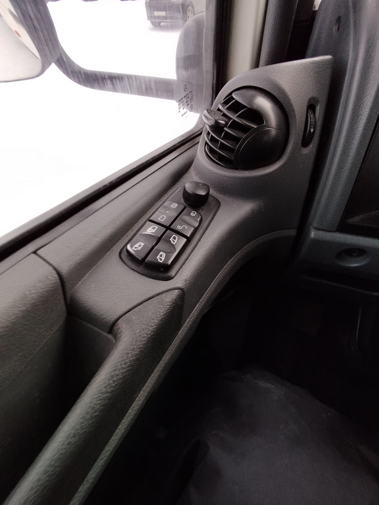 Седельный тягач КАМАЗ 5490-801-DC (газодизель) 2021 г. - фото 46