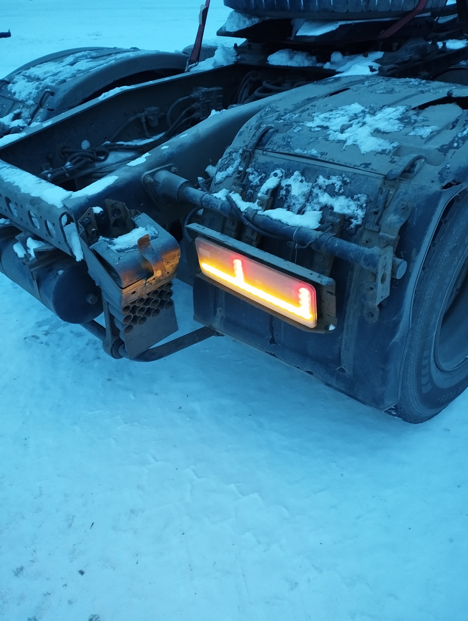 Седельный тягач КАМАЗ 5490-801-DC (газодизель) 2021 г. - фото 26