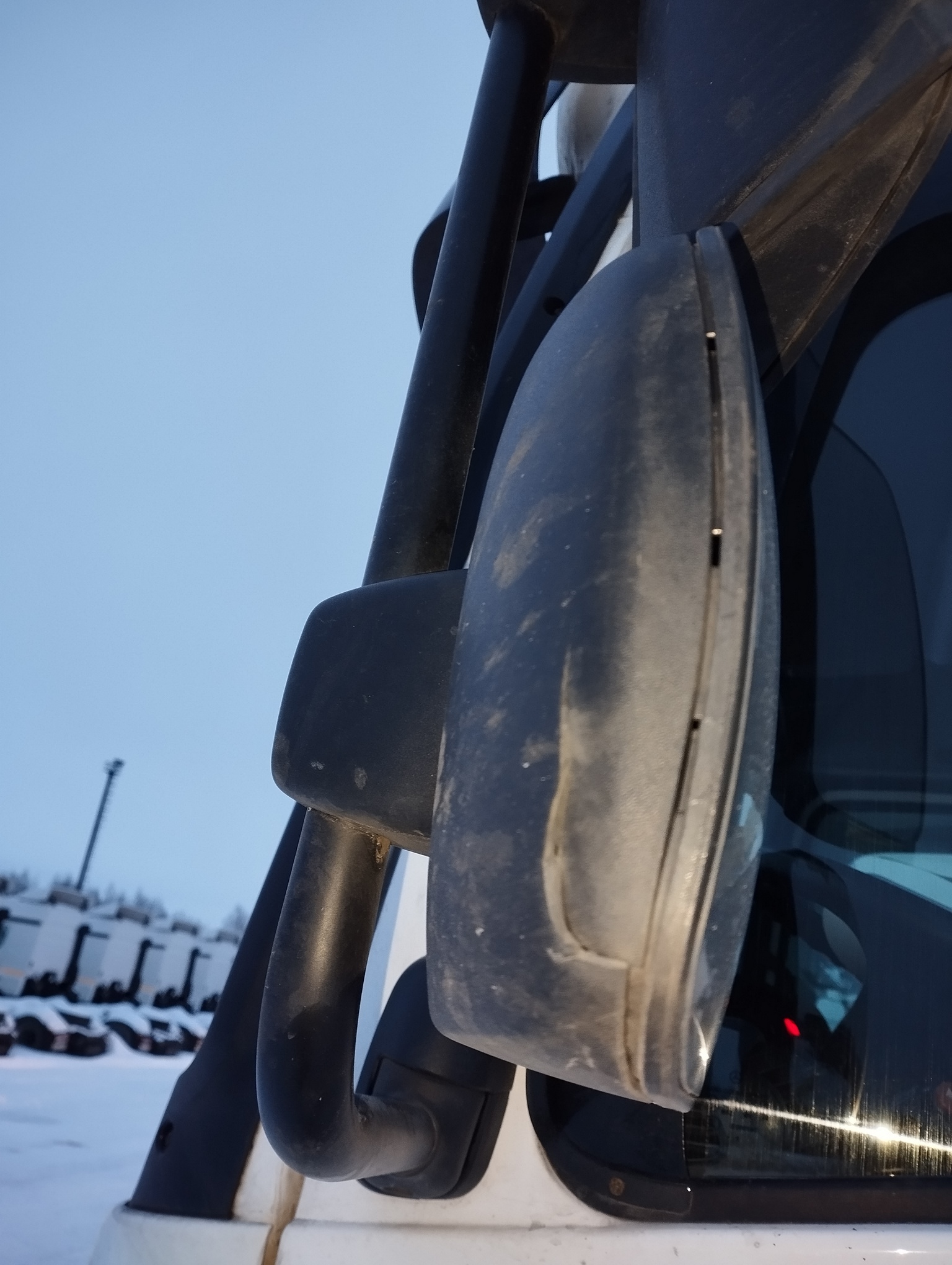 Седельный тягач КАМАЗ 5490-801-DC (газодизель) 2021 г. - фото 48