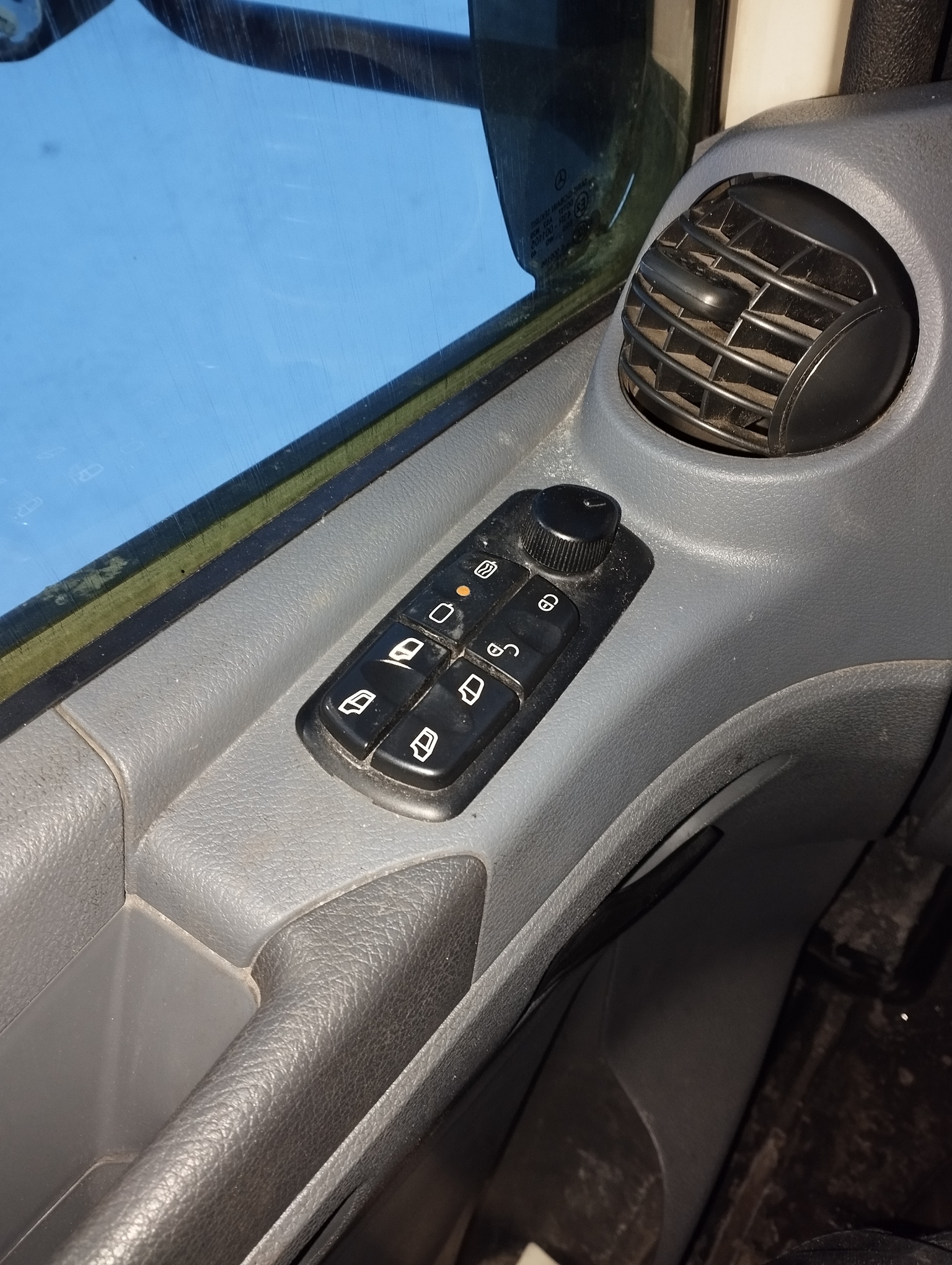 Седельный тягач КАМАЗ 5490-801-DC (газодизель) 2021 г. - фото 54