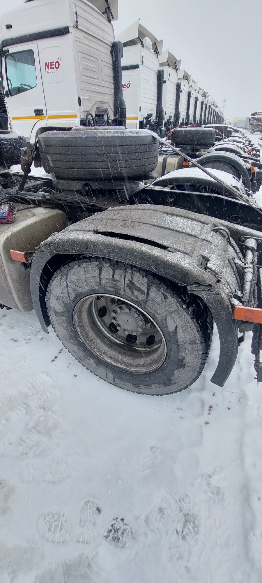 Седельный тягач КАМАЗ 5490-801-DC (газодизель) 2021 г. - фото 25