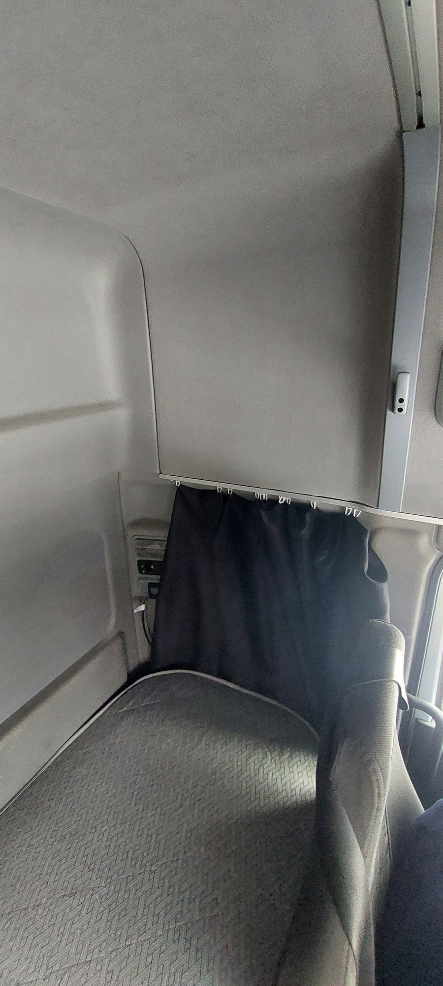 Седельный тягач КАМАЗ 5490-801-DC (газодизель) 2021 г. - фото 39