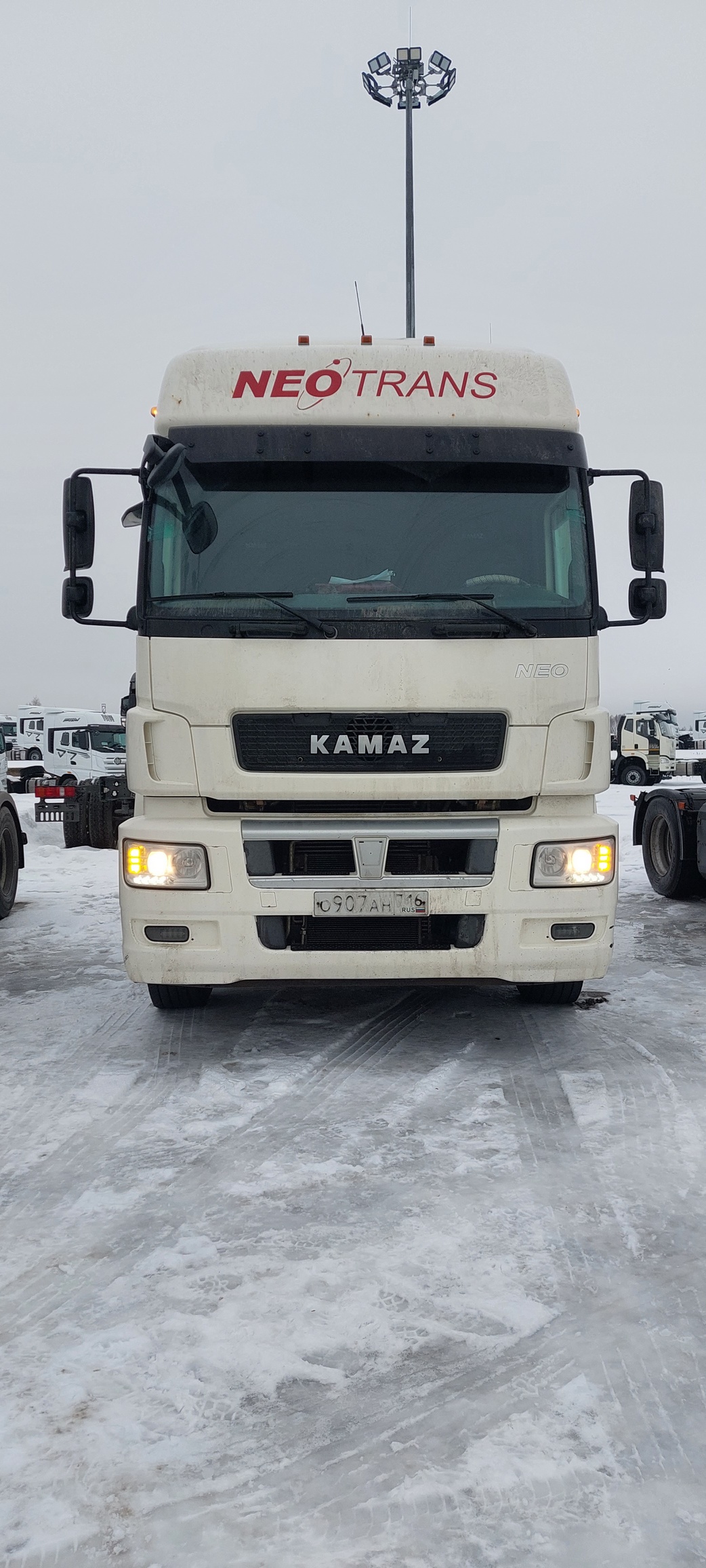 Седельный тягач КАМАЗ 5490-801-DC (газодизель) 2021 г. - фото 46