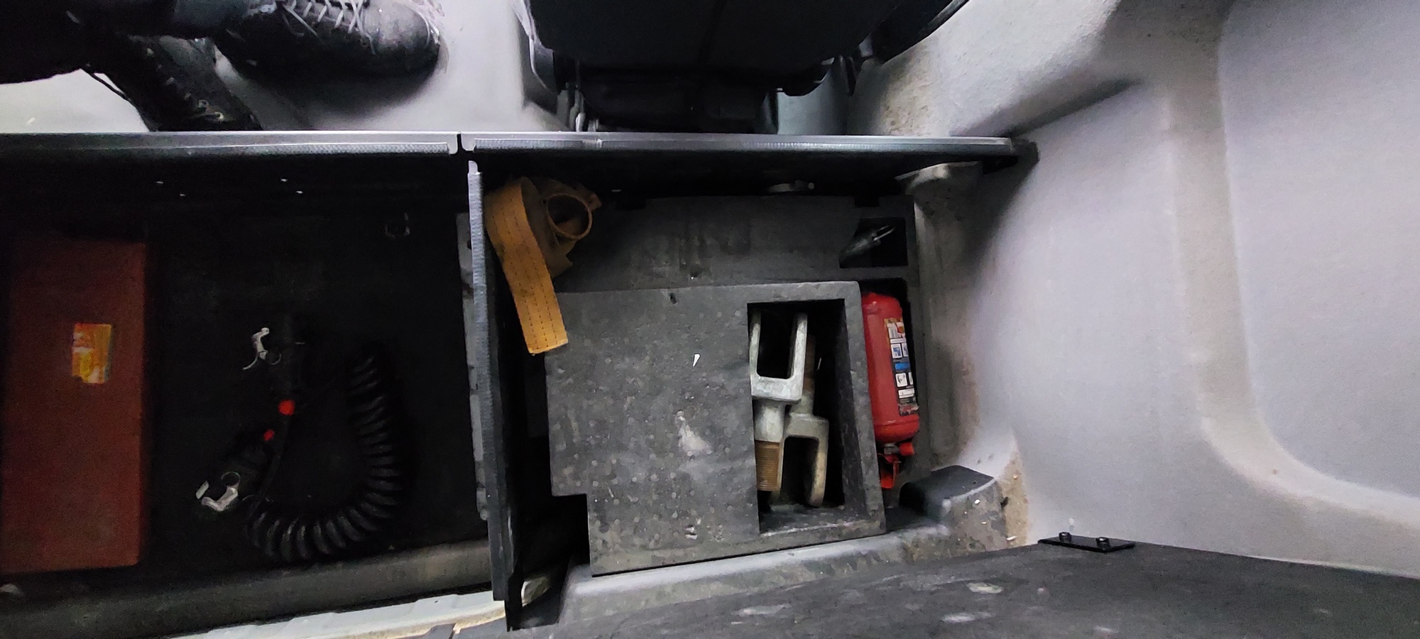 Седельный тягач КАМАЗ 5490-801-DC (газодизель) 2021 г. - фото 48