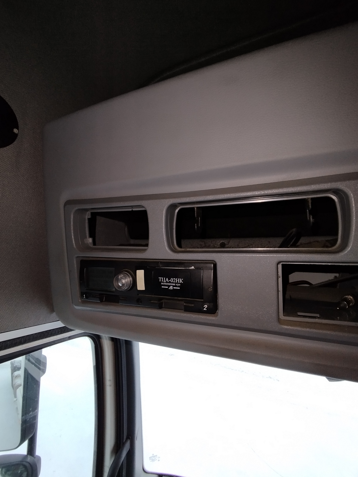 Седельный тягач КАМАЗ 5490-801-DC (газодизель) 2021 г. - фото 57