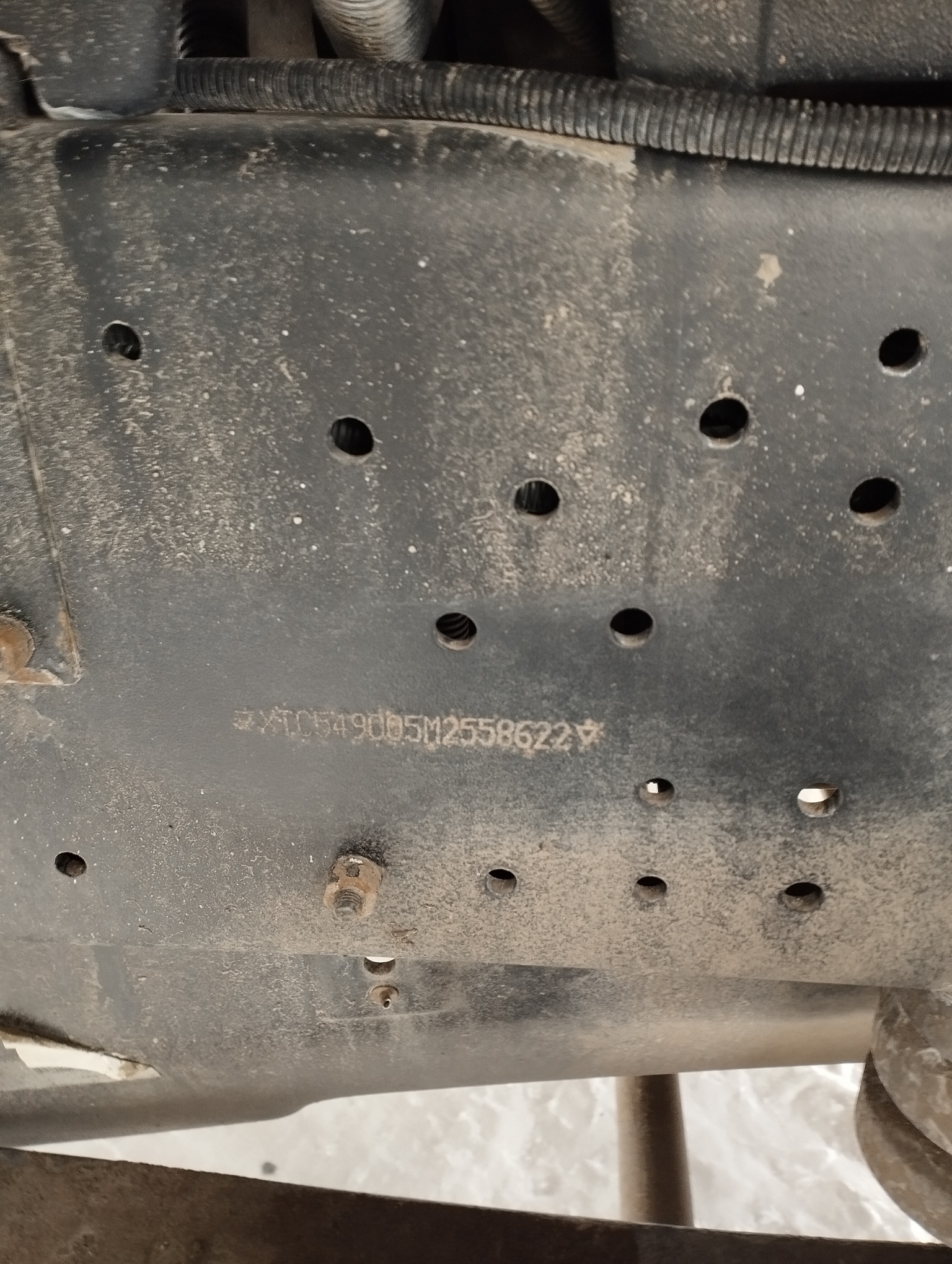 Седельный тягач КАМАЗ 5490-801-DC (газодизель) 2021 г. - фото 13