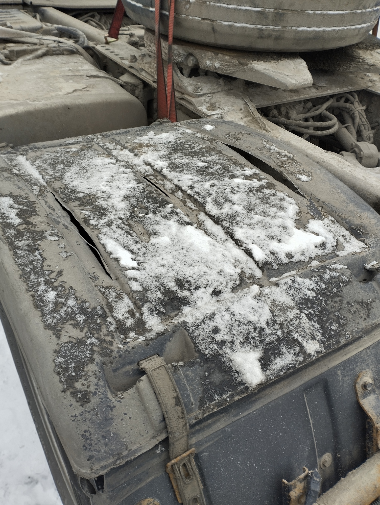 Седельный тягач КАМАЗ 5490-801-DC (газодизель) 2021 г. - фото 29