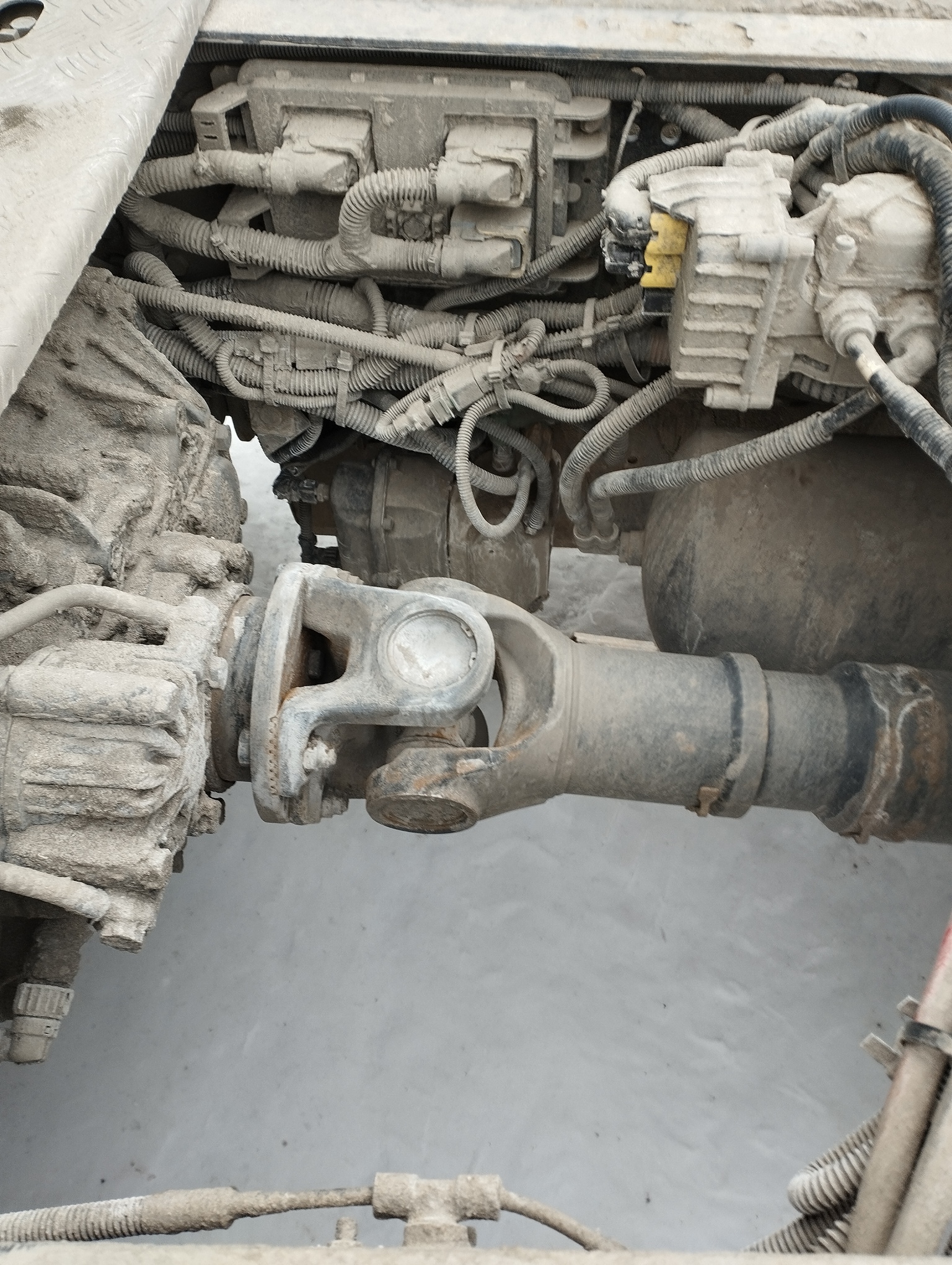 Седельный тягач КАМАЗ 5490-801-DC (газодизель) 2021 г. - фото 36