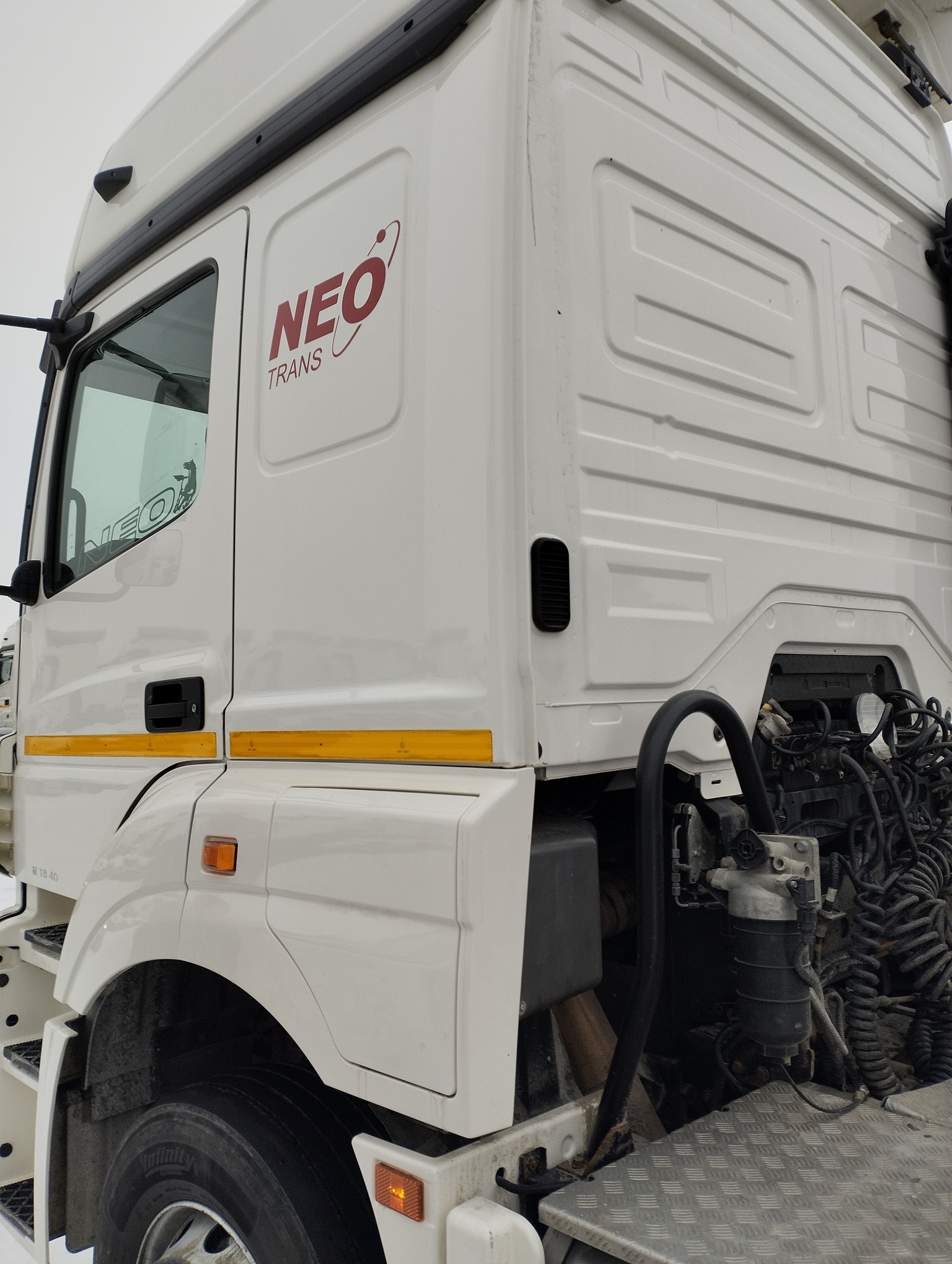 Седельный тягач КАМАЗ 5490-801-DC (газодизель) 2021 г. - фото 38