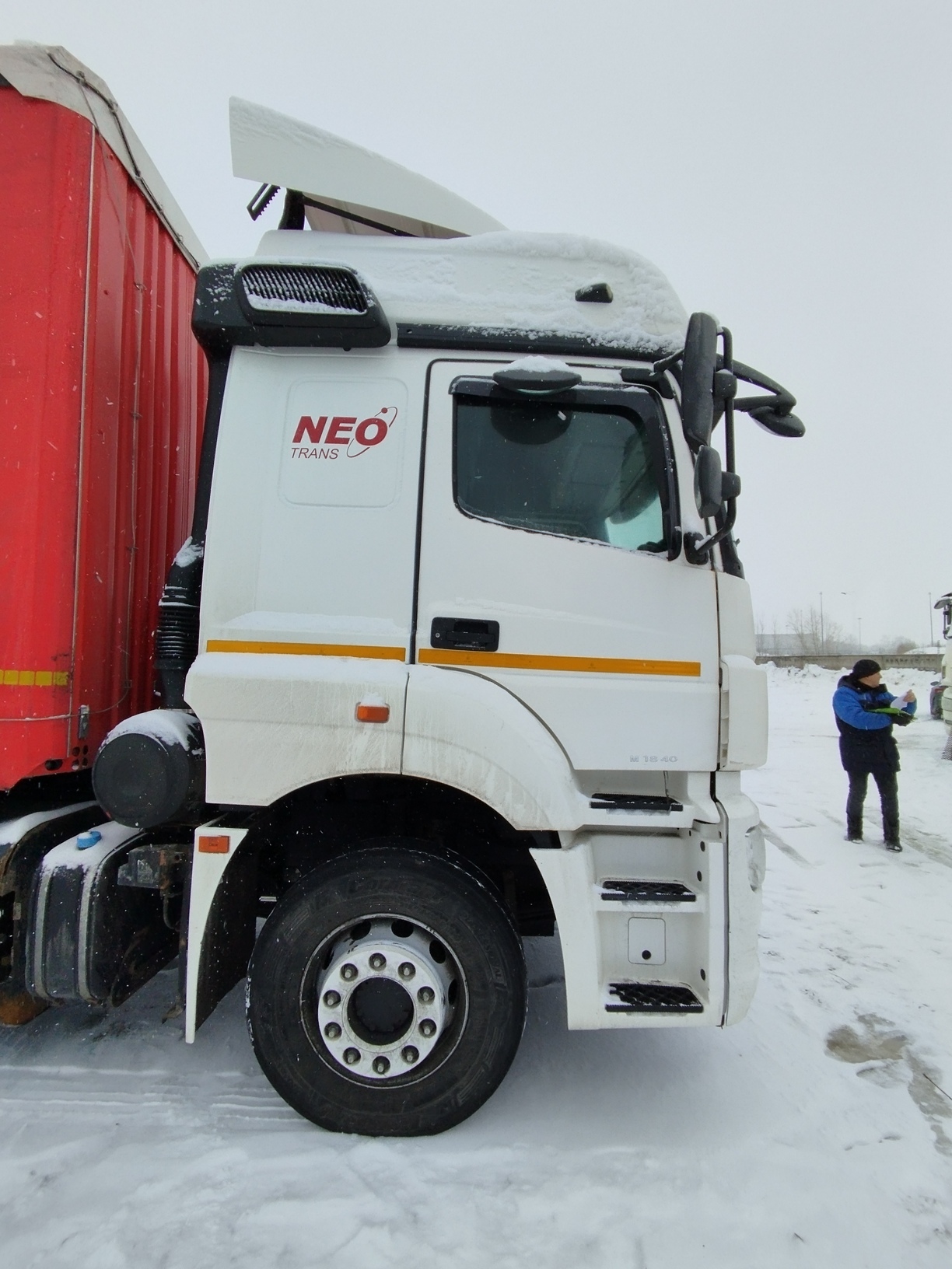 Седельный тягач КАМАЗ 5490-801-DC (газодизель) 2021 г. - фото 14