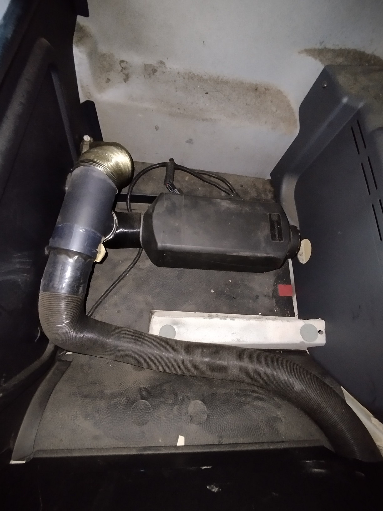 Седельный тягач КАМАЗ 5490-801-DC (газодизель) 2021 г. - фото 53