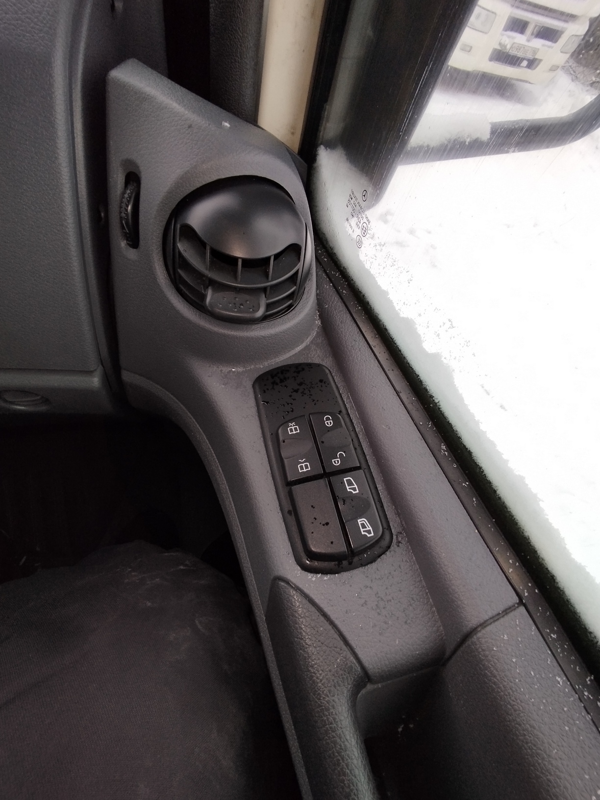 Седельный тягач КАМАЗ 5490-801-DC (газодизель) 2021 г. - фото 54