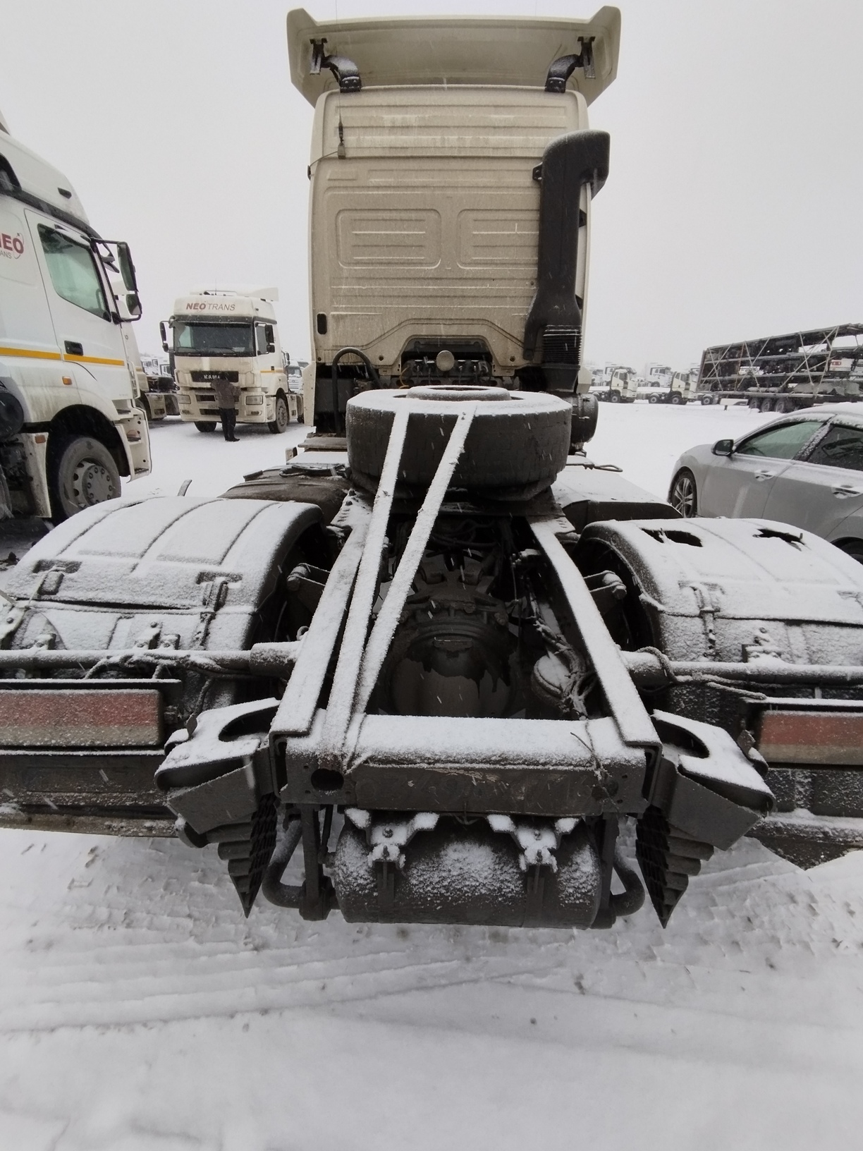 Седельный тягач КАМАЗ 5490-801-DC (газодизель) 2021 г. - фото 25