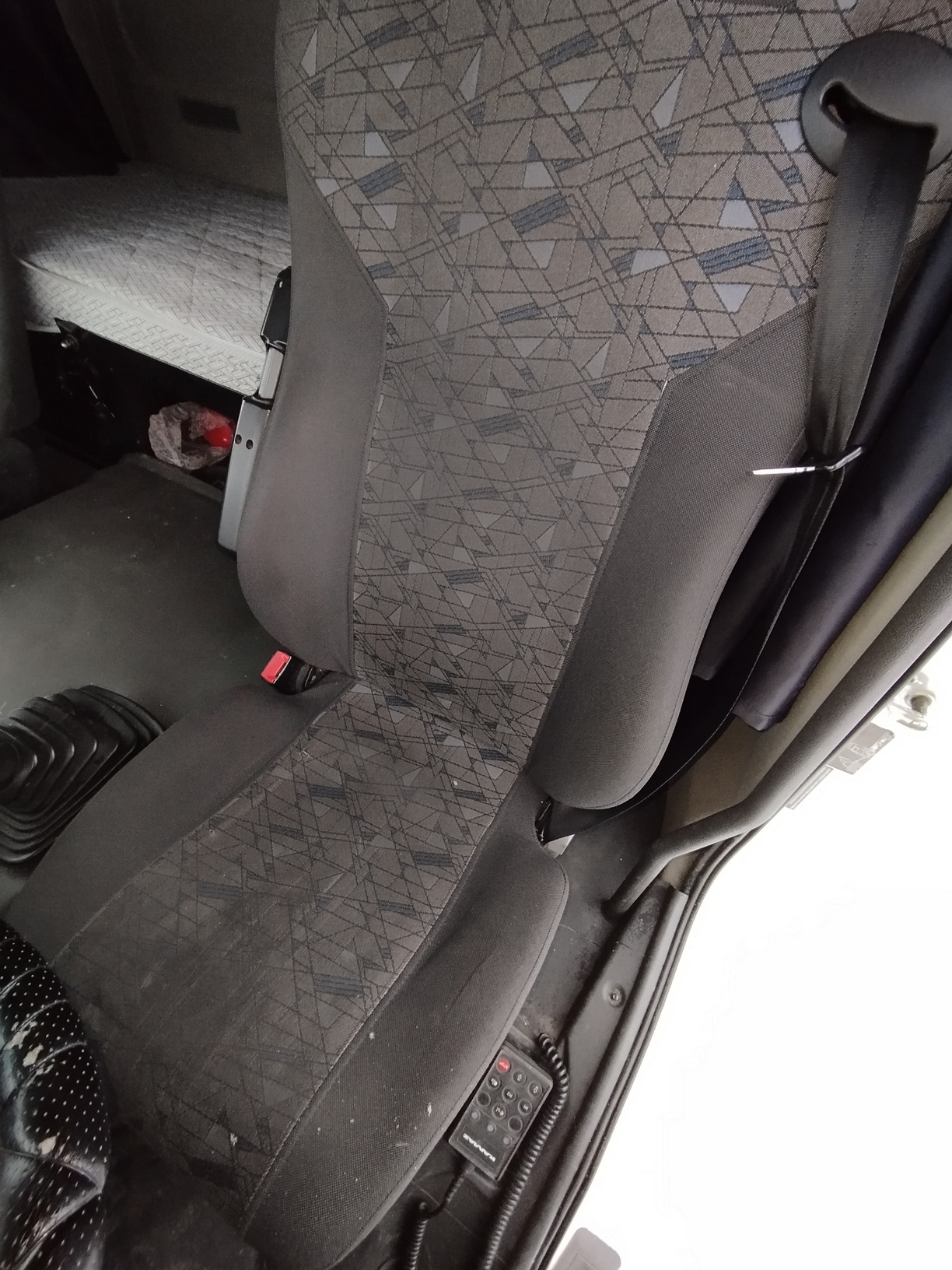 Седельный тягач КАМАЗ 5490-801-DC (газодизель) 2021 г. - фото 46