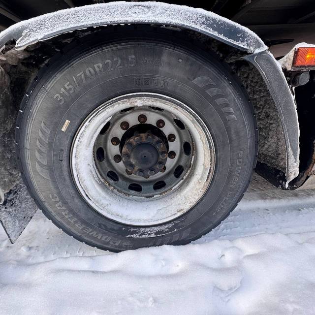 Седельный тягач КАМАЗ 5490-801-DC (газодизель) 2021 г. - фото 16