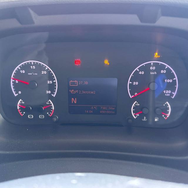 Седельный тягач КАМАЗ 5490-801-DC (газодизель) 2021 г.