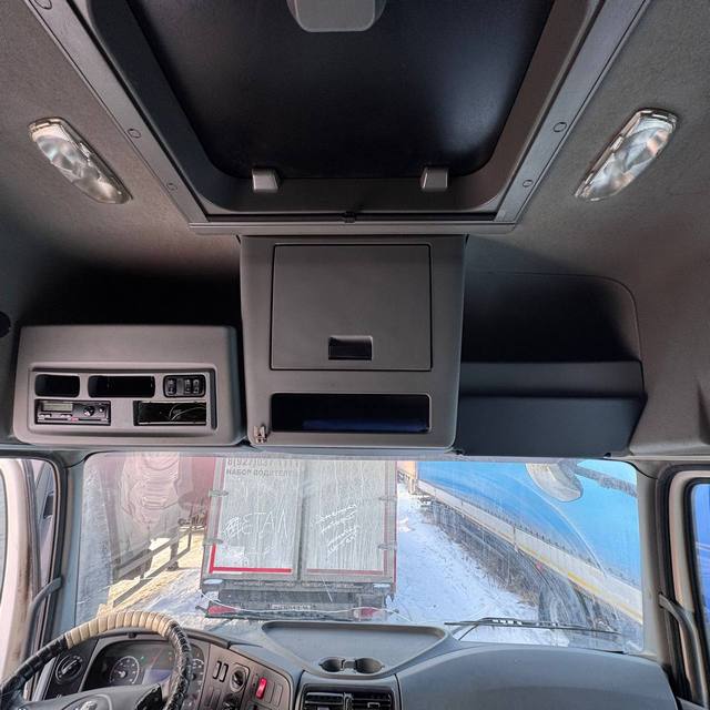 Седельный тягач КАМАЗ 5490-801-DC (газодизель) 2021 г. - фото 31