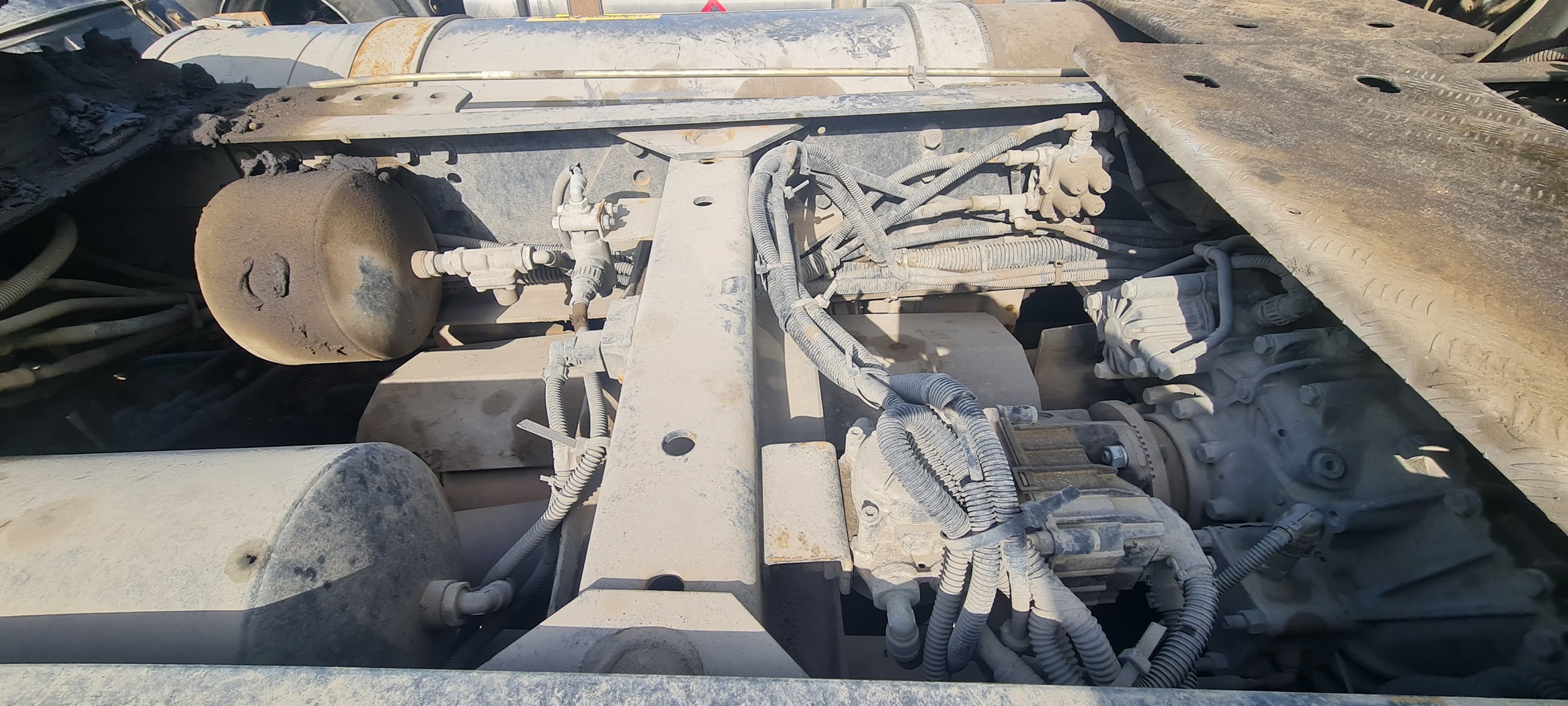 Седельный тягач КАМАЗ 5490-80802-90(5P) (СПГ) 2021 г. - фото 19