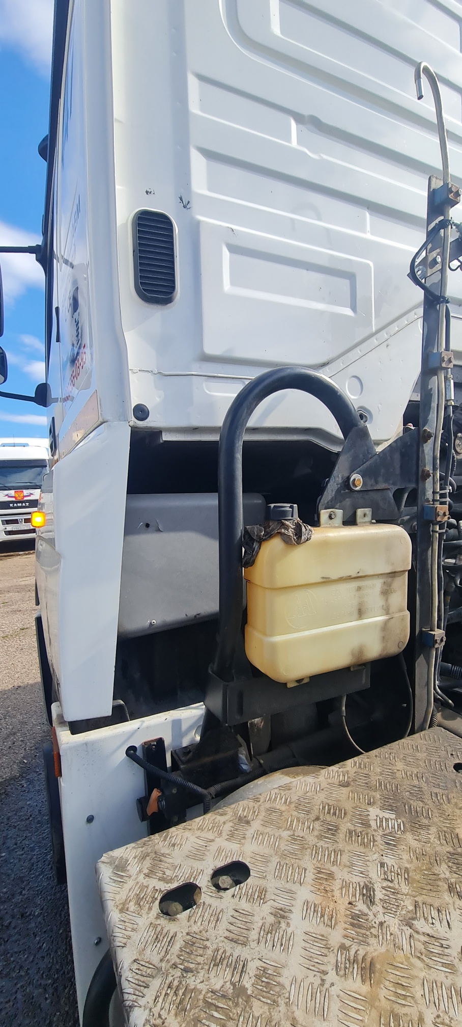 Седельный тягач КАМАЗ 5490-80802-90(5P) (СПГ) 2021 г. - фото 49